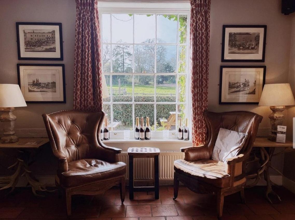The King'S Head Hotel Holt  Buitenkant foto